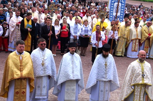 У Марійському духовному центрі «Зарваниця» рукоположили нового єпископа УГКЦ.(ФОТО)